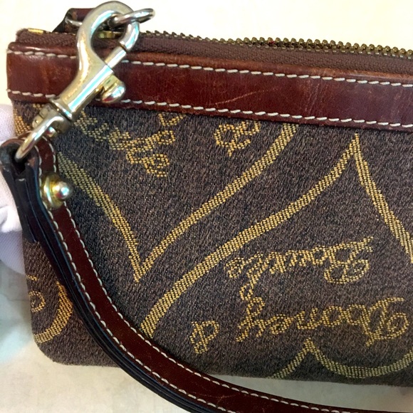 Dooney & Bourke Logo Wristlet - Picture 3 of 11